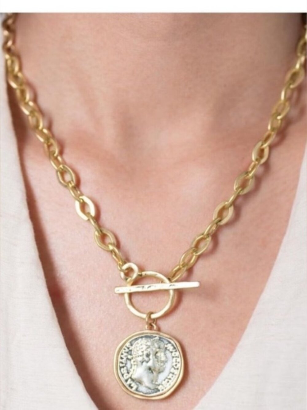 NEW 24K Gold Plated Matte Finish Chunky Link Chain Necklace OT Toggle Clasp